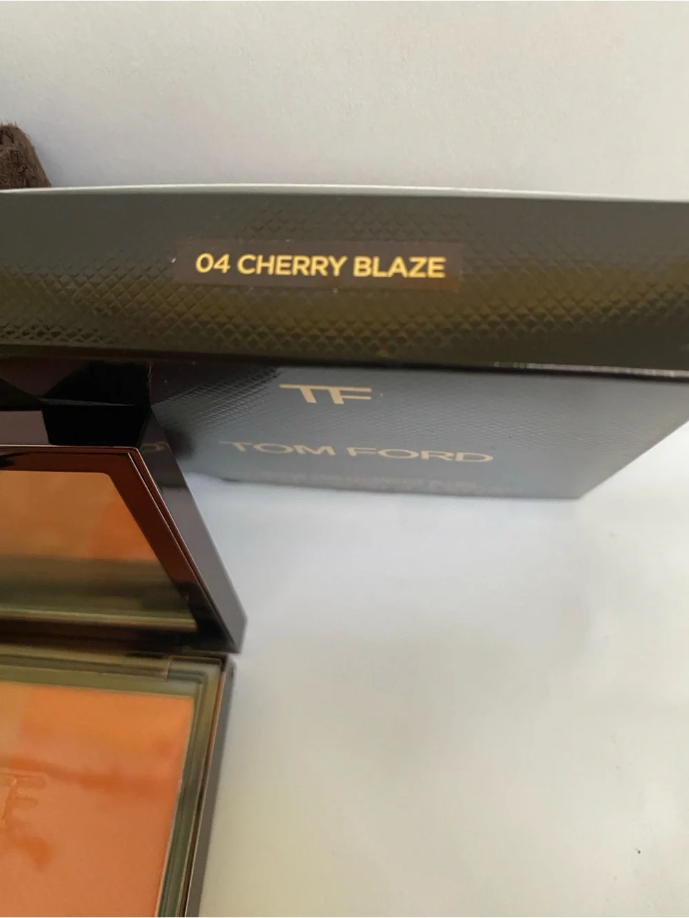 Tom Ford Shade and Illuminate Blush Duo 04 Cherry Blaze